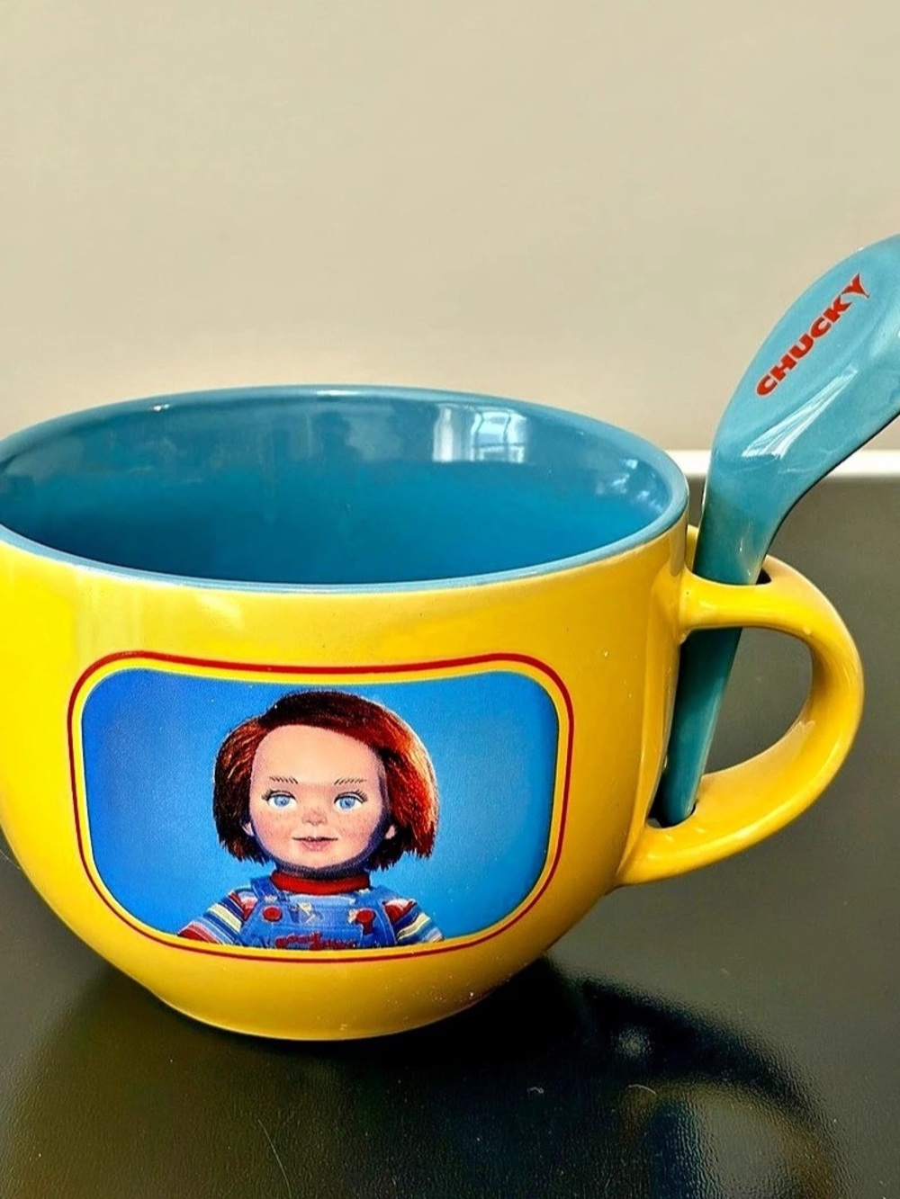Chucky 24 oz Ceramic Mug with Spoon/Like New/Universal Studios/Like New